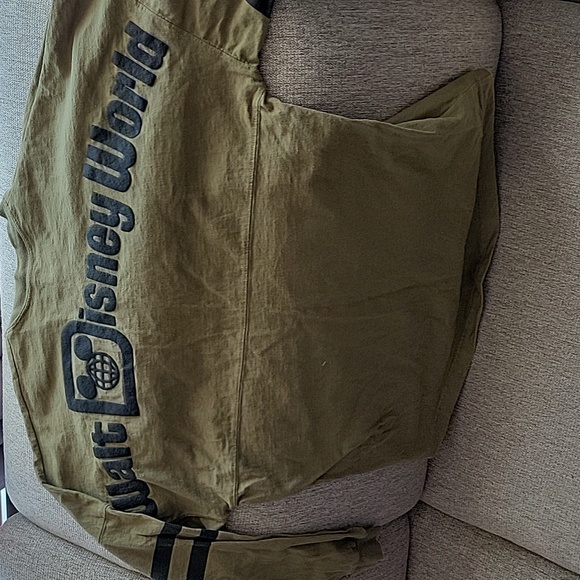 Disney spirit jersey - Picture 1 of 3